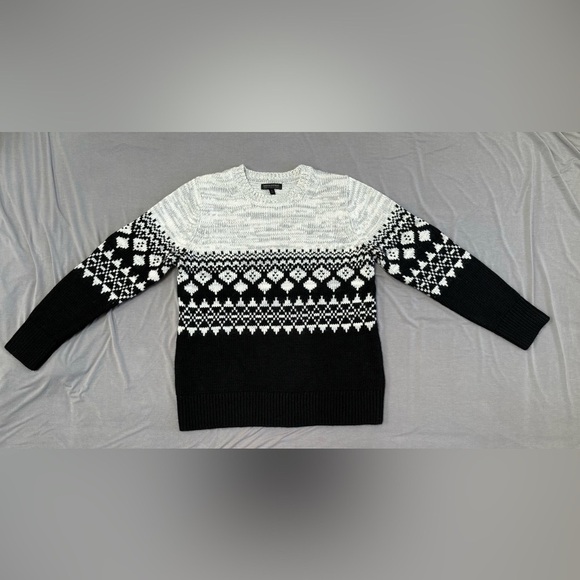 Crewneck sweater by banana republic - Picture 1 of 8